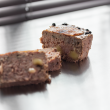 โหลดรูปภาพลงในเครื่องมือใช้ดูของ Gallery Terrine Smoked Bacon and Emmental Cheese