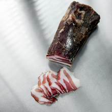 โหลดรูปภาพลงในเครื่องมือใช้ดูของ Gallery Cured Pork Belly (Pancetta Tessa)