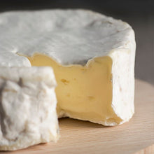 โหลดรูปภาพลงในเครื่องมือใช้ดูของ Gallery Camembert-cheese-maisonfostier-bangkok-charcuterie
